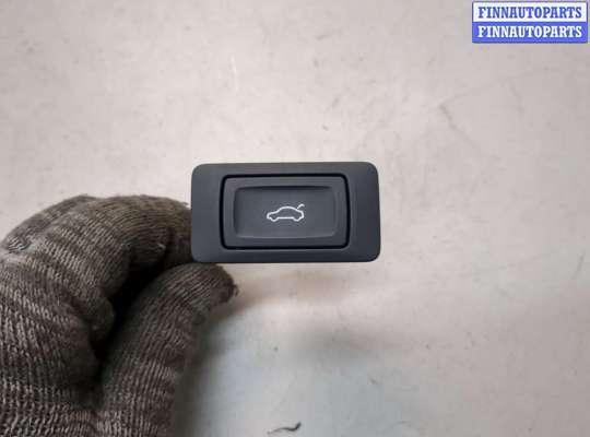 купить Кнопка открывания багажника салонная на Audi A6 (C7) 2011-2018