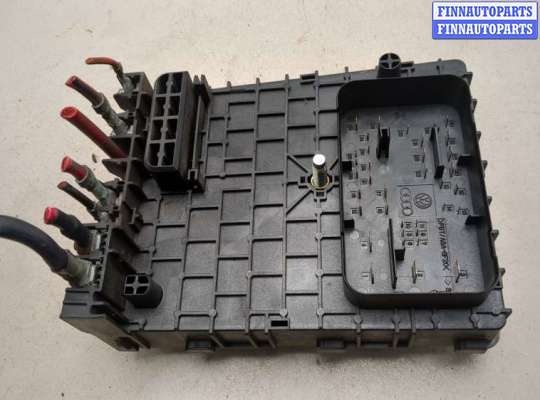 купить Блок предохранителей на Volkswagen Passat 6 2005-2010