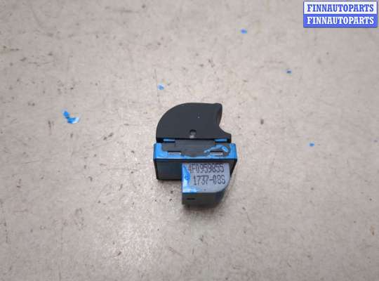 Блок управления стеклоподъёмниками на Audi A6 (C6)