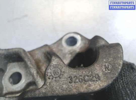 купить Кронштейн полуоси на Ford Focus 2 2008-2011