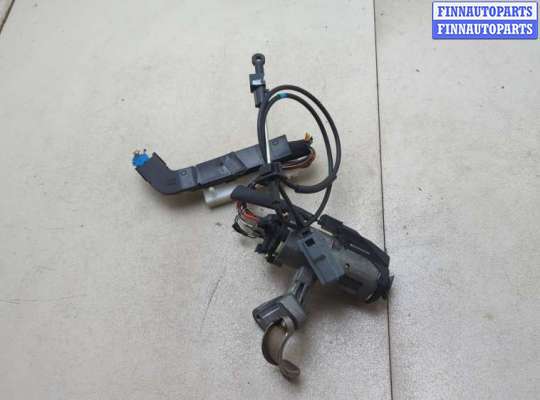 купить Замок зажигания на Toyota Corolla E12 2001-2006