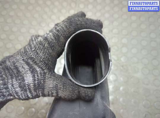 купить Корпус воздушного фильтра на Toyota Yaris 1999-2006
