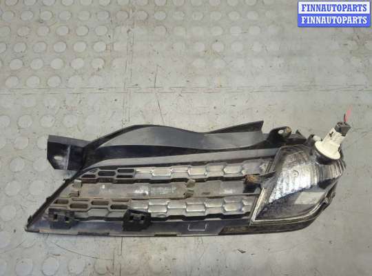 купить Решетка радиатора на Nissan Micra K12E 2002-2010