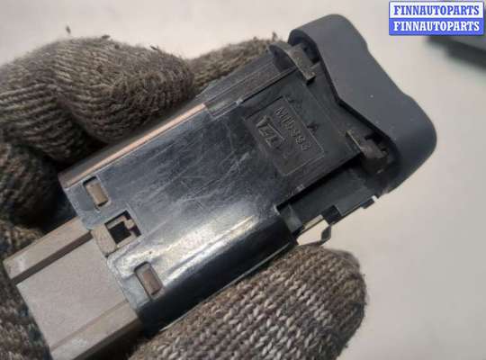 купить Кнопка обогрева сидений на Ford Explorer 2001-2006