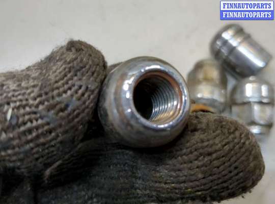 купить Гайка колесная на Acura MDX 2001-2006