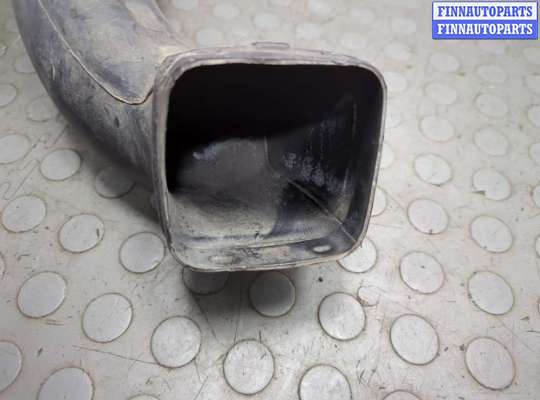 купить Воздуховод на Volvo XC90 2002-2014