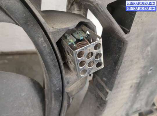 купить Рамка передняя (телевизор) на Renault Scenic 2009-2012