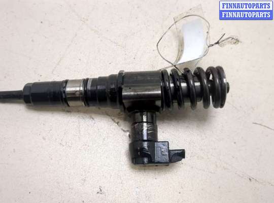 купить Форсунка топливная на Volkswagen Passat 6 2005-2010