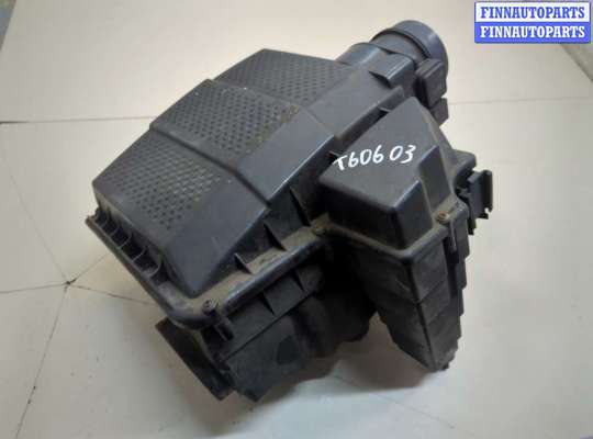 Корпус воздушного фильтра LRN5849 на Land Rover Discovery 3 2004-2009