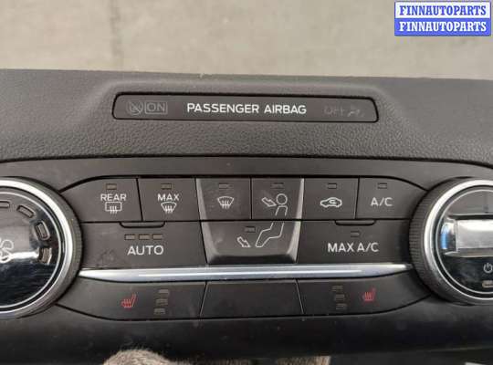 купить Переключатель отопителя (печки) на Ford Escape 2019-2022