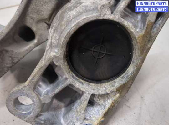 купить Подушка крепления двигателя на Renault Megane 3 2009-2016
