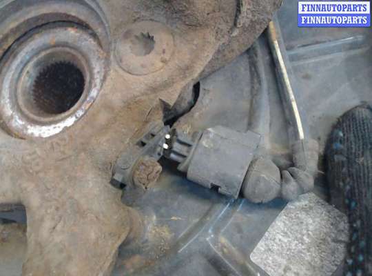купить Ступица (кулак, цапфа) на Volkswagen Tiguan 2007-2011