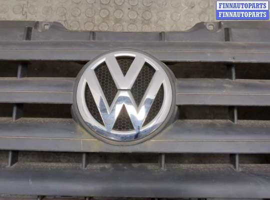 купить Решетка радиатора на Volkswagen Crafter 2006-2016