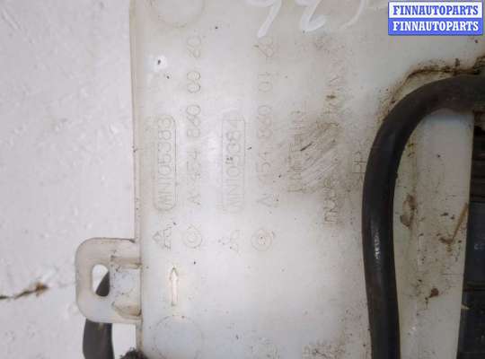 купить Бачок омывателя на Mitsubishi Colt 2002-2012