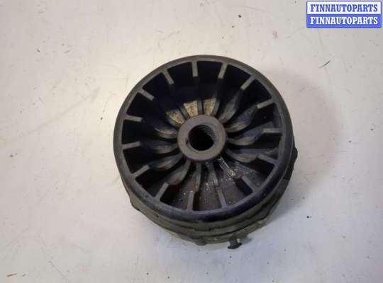 купить Кронштейн амортизатора на Porsche Panamera 2009-2016