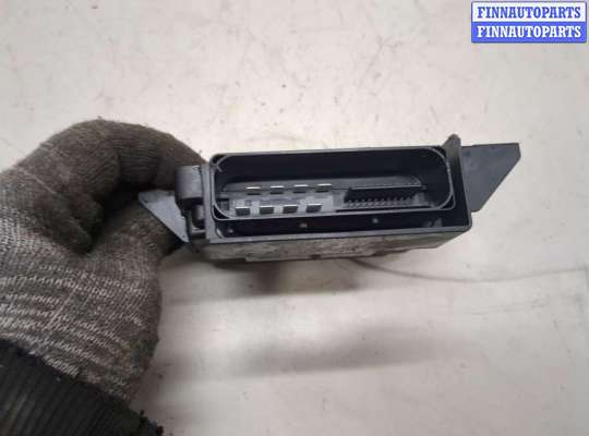 купить Блок управления стояночным тормозом на Volkswagen Passat 7 2010-2015 Европа