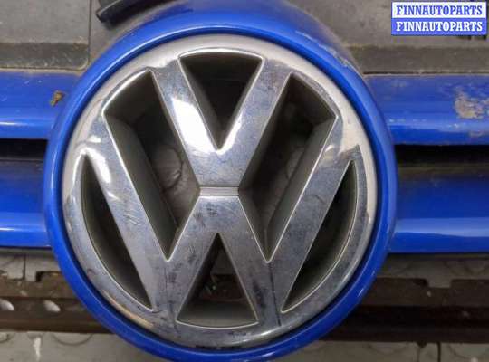 купить Решетка радиатора на Volkswagen Golf 4 1997-2005