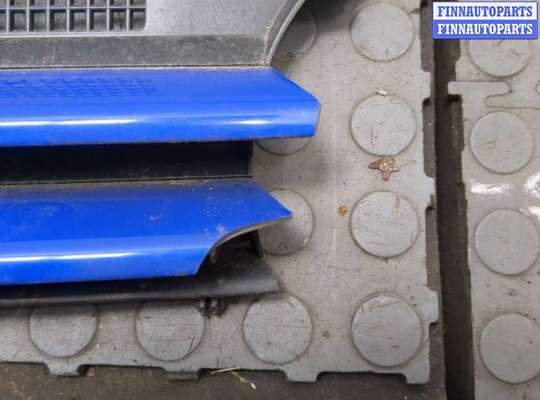 купить Решетка радиатора на Volkswagen Golf 4 1997-2005