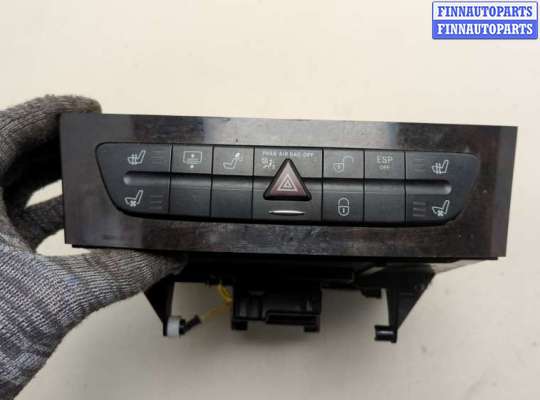 купить Проигрыватель, чейнджер CD/DVD на Mercedes CLS C219 2004-2010