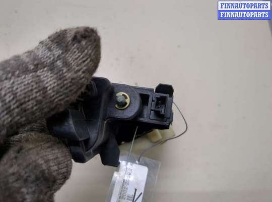 купить Ручка крышки багажника на Mercedes E W211 2002-2009