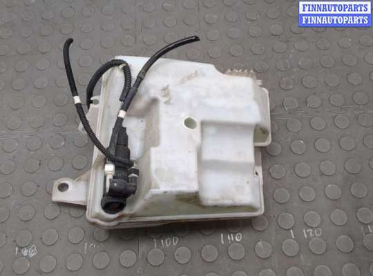 Бачок омывателя на Ford Focus III