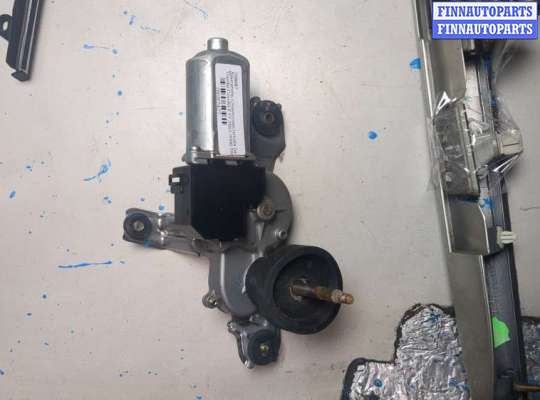 Двигатель стеклоочистителя (моторчик дворников) задний TT952092 на Toyota Corolla E12 2001-2006