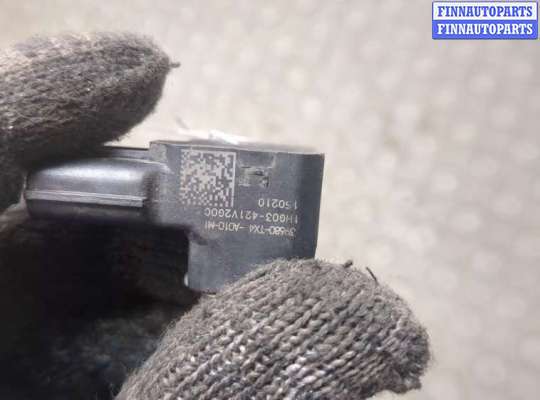 купить Датчик парктроника на Acura RDX 2013-2018