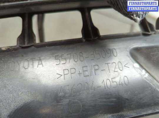 Жабо на Toyota FJ Cruiser