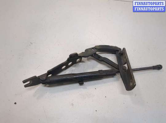 купить Петля капота на BMW 7 E38 1994-2001