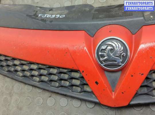 купить Решетка радиатора на Opel Astra H 2004-2010