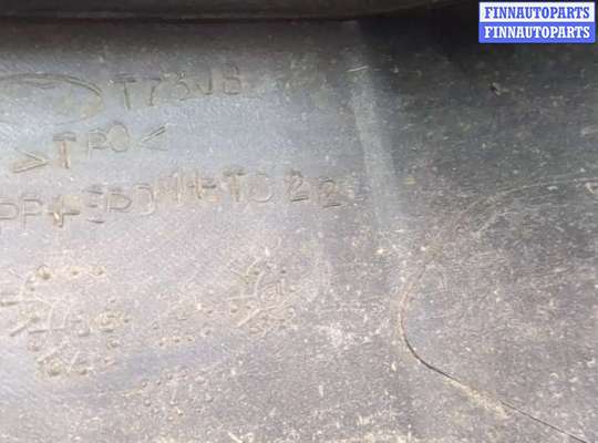 купить Накладка на порог на Ford Escape 2015-2019