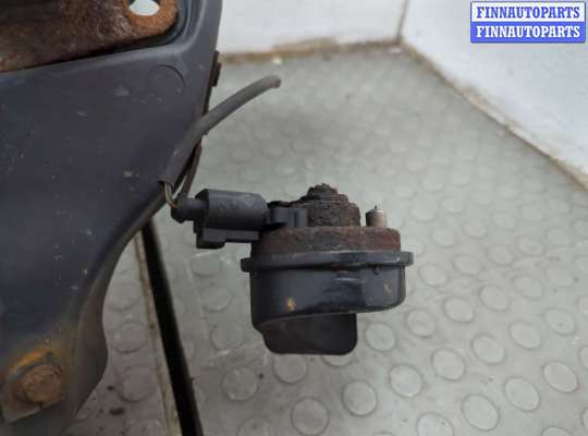 купить Усилитель бампера на Volkswagen Passat 5 2000-2005