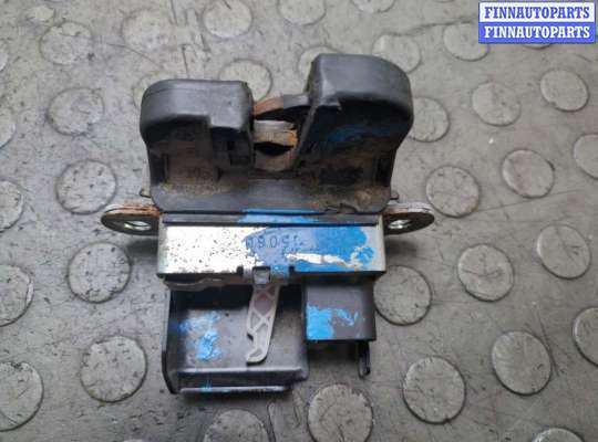 купить Замок багажника на Volkswagen Passat 7 2010-2015 Европа