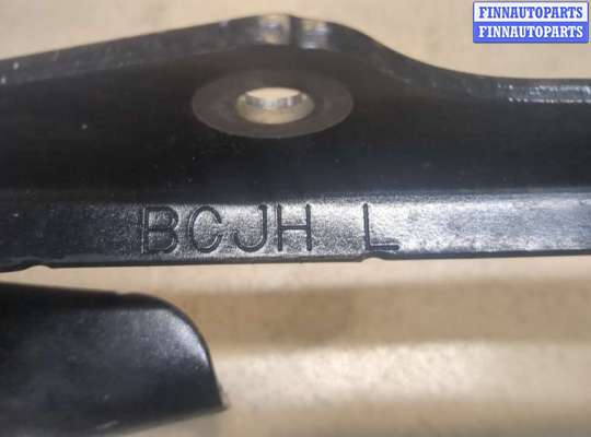 купить Петля капота на Mazda 3 (BP) 2019-2025