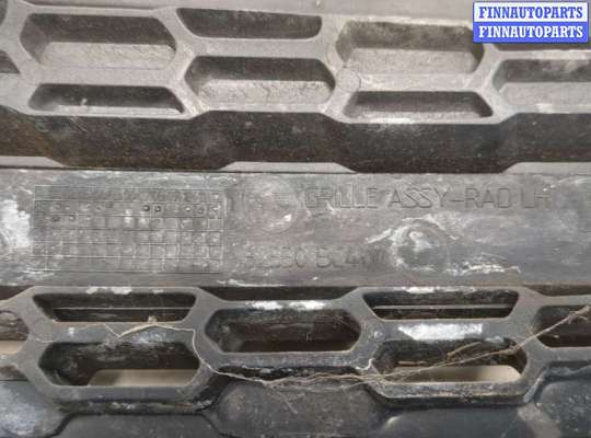 купить Решетка радиатора на Nissan Micra K12E 2002-2010