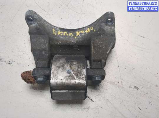 купить Подушка крепления КПП на Mercedes C W203 2000-2008