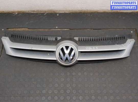 купить Решетка радиатора на Volkswagen Golf Plus
