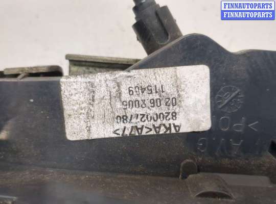 Замок боковой двери на Renault Megane II