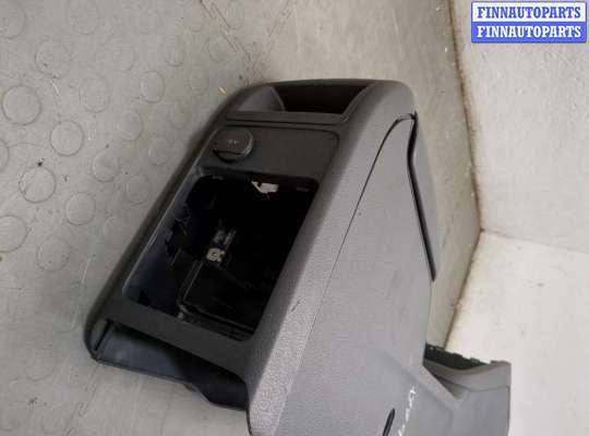 купить Консоль салона (кулисная часть) на Volkswagen Jetta 6 2010-2018