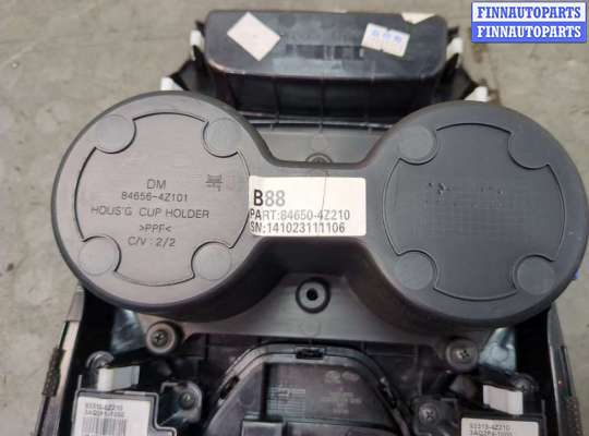 купить Пластик центральной консоли на Hyundai Santa Fe 2012-2018