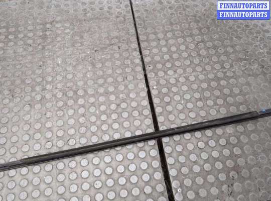 купить Молдинг стекла (боковое) на Audi A4 (B9) 2015-2023