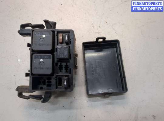 Блок предохранителей FO2038476 на Ford F-150 2003-2008