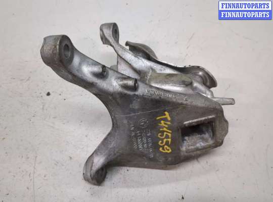 Кронштейн двигателя BM3367869 на BMW 3 G20, G21 2018-2025