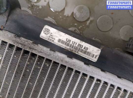 купить Радиатор охлаждения двигателя на Volkswagen Bora 1998-2005