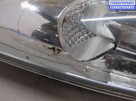 Поворотник передний на Nissan Juke