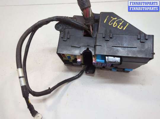 купить Блок предохранителей на Mazda CX-7 2007-2012