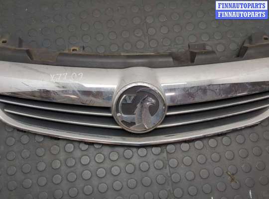Решетка радиатора OP2345909 на Opel Zafira B 2005-2014