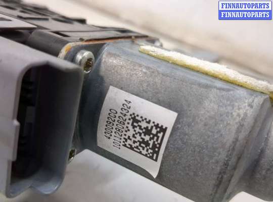 Стеклоподъемник электрический