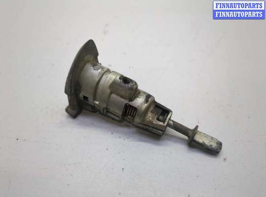 Личинка дверного замка на Volkswagen Passat B7 (36)