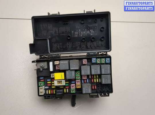 купить Блок предохранителей на Dodge Nitro 2006-2011